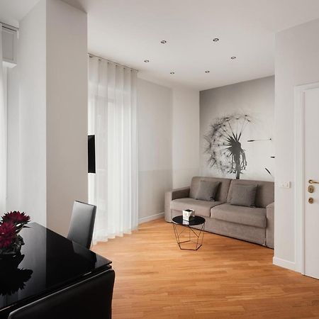 Deluxe Central Apartment Bergamo Luaran gambar
