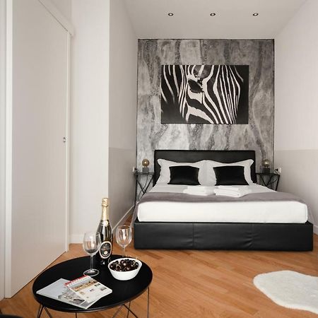 Deluxe Central Apartment Bergamo Luaran gambar