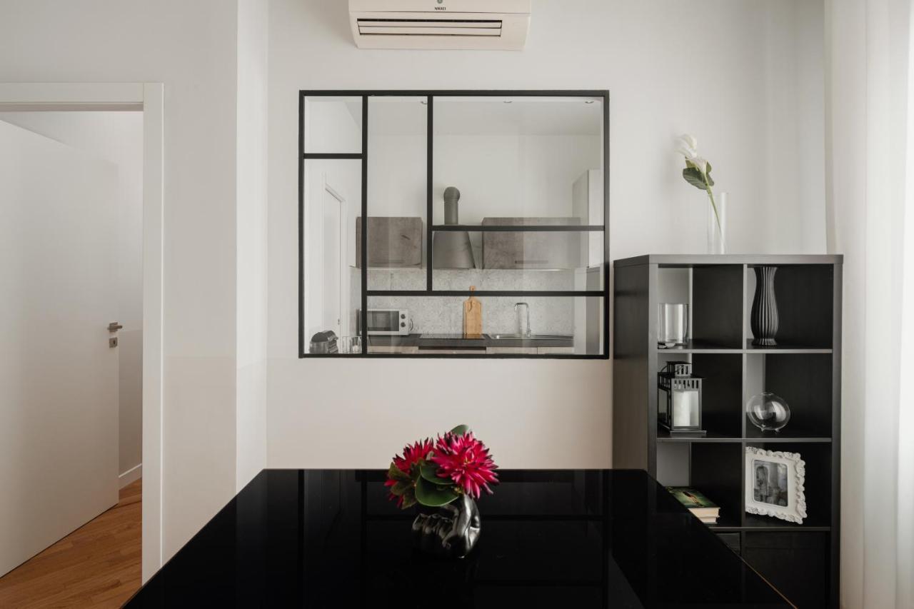 Deluxe Central Apartment Bergamo Luaran gambar